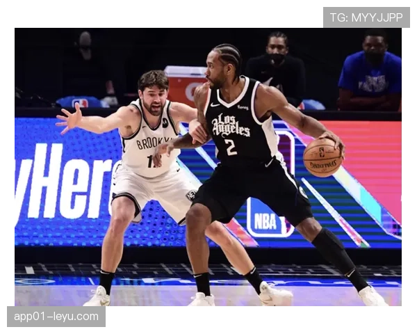 恩里克防守体系显成效:重塑防线助力球队胜率攀升 恩里克防守体系显成效:重塑防线助力球队胜率攀升