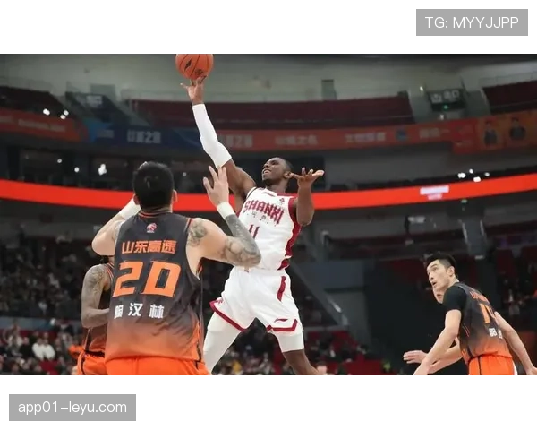 凯塞多传球精准度飙升,助球队逆转战局表现抢眼 凯塞多传球精准度飙升,助球队逆转战局表现抢眼