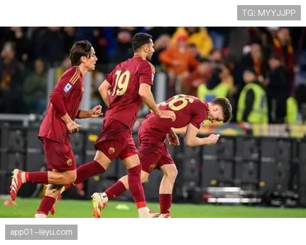 罗马欧联杯表现稳健，成功晋级下一轮