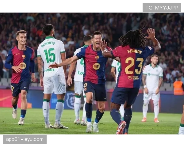 姆巴佩领衔巴黎三叉戟状态回暖，助球队强势重返巅峰