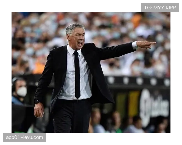 安切洛蒂与穆里尼奥冰释前嫌，共启足球战术新风潮