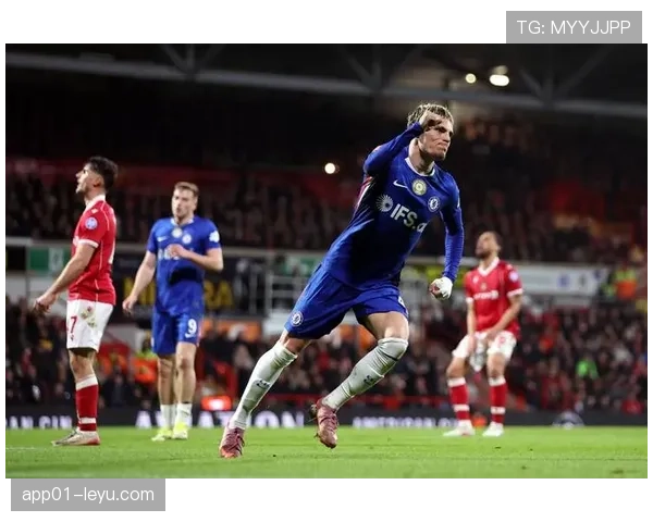 切尔西主帅执教稳定性面临质疑，球队赛季走势面临考验